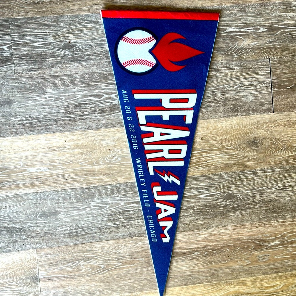 Pearl Jam Pennant Flag Chicago